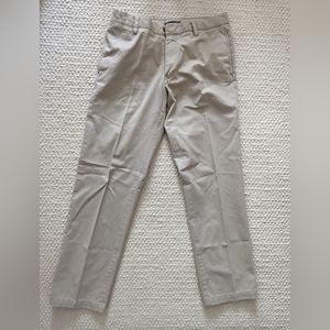 Banana Republic 32" Gavin Khakis